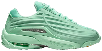 "Hot Step" Sneaker